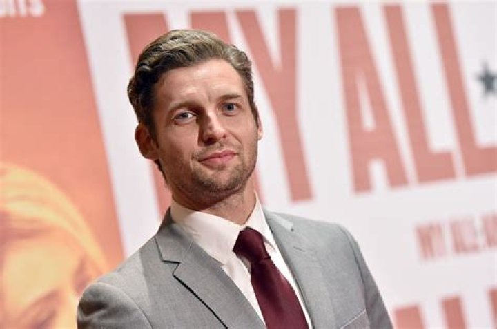 Actor Donny Boaz Announces His Exit From 'The Young and the Restless' 