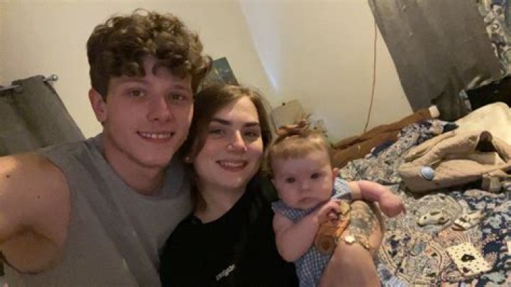 Adrianna and Ricardo on 'Hot and Heavy' — Everything You Need to Know