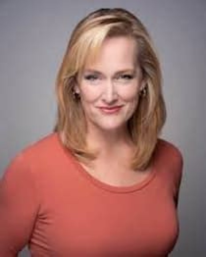 Amy Nay Fox 13 News, Bio, Wiki, Age, Husband, Salary, and Net Worth