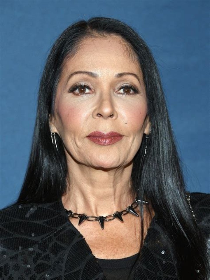 Apollonia Kotero Net Worth – How Much is Kotero Worth?
