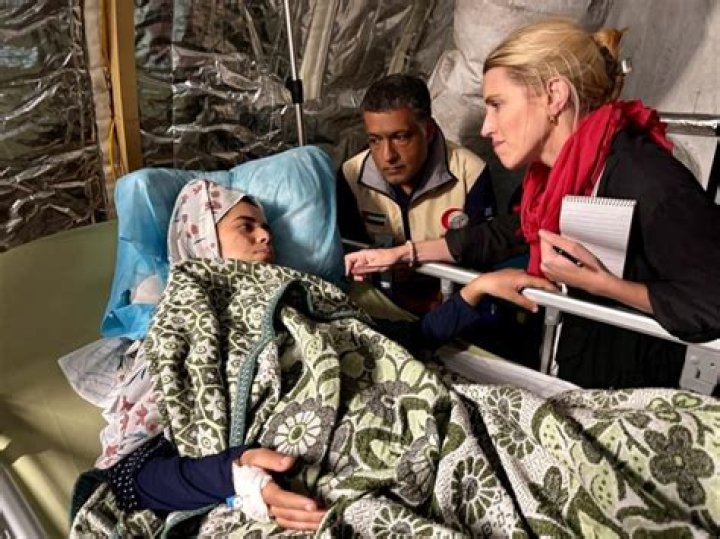 Clarissa Ward CNN, Bio, Age, Height, Family, Husband, Education, Salary, and Net Worth