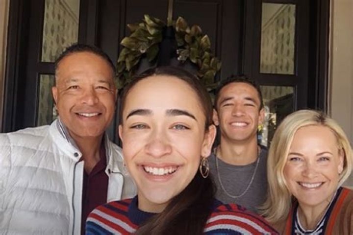 Dave Roberts’ Wife Tricia Roberts – Did You Know The Pair Are Highschool Sweethearts?
