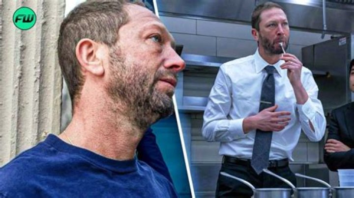 Ebon Moss-Bachrach Net Worth