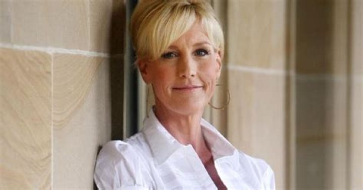 Erin Brockovich Net Worth