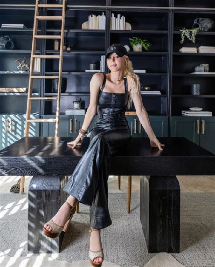 Galey Alix's age, height, real name, is she married?