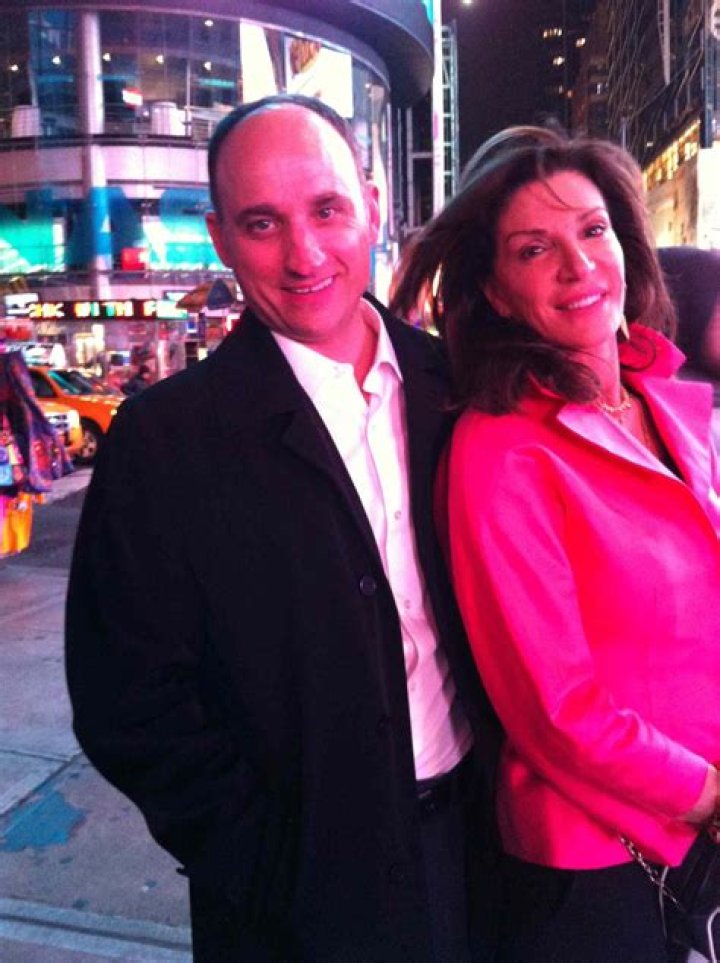 Hilary Farr Puts Her Own House Under the Spotlight in 'Love It or List It'