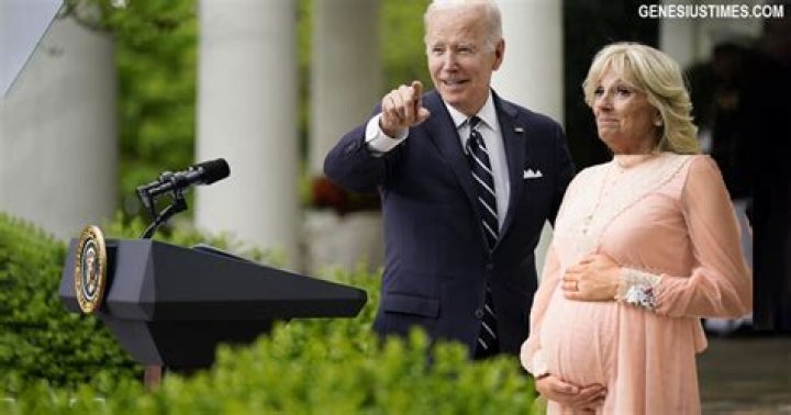 James Van Der Beek's Ageist Comments About Joe Biden Have Made Folks Wonder What His Politics Are