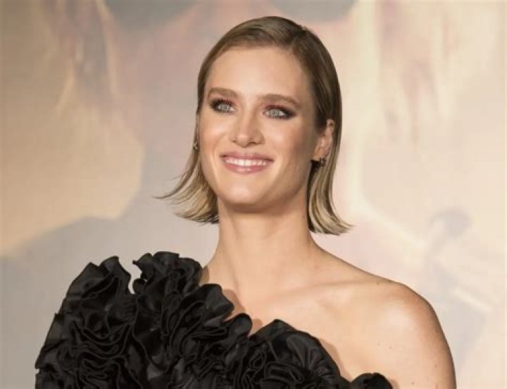 Jenna Davis Net Worth – How Much is Davis Worth?