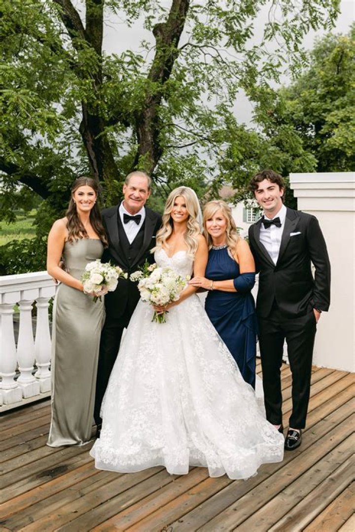 
Married SInce 2013, Learn More About Caleb Walker’s Wife Stephanie Branch
