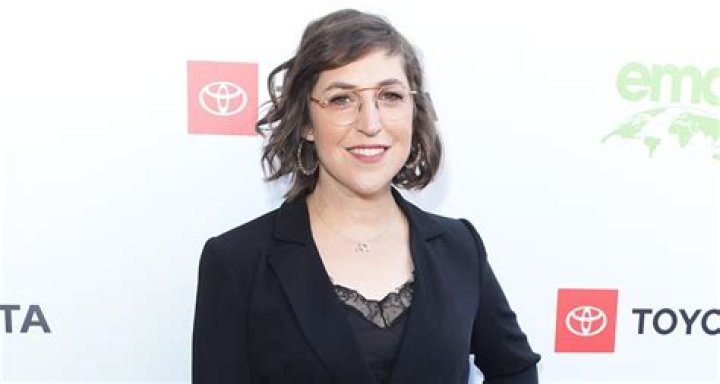 Mayim Bialik — Latest News and Updates