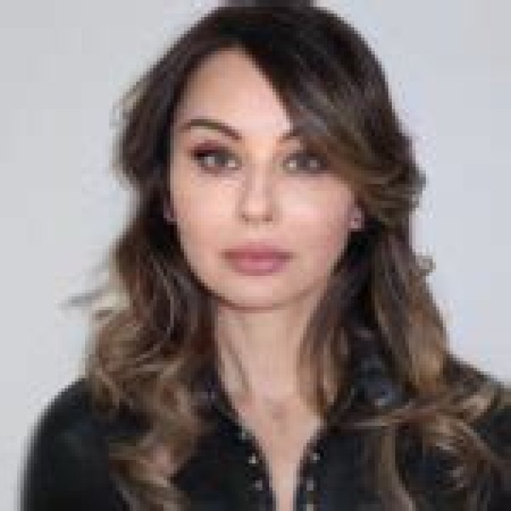 Oksana Lada Net Worth