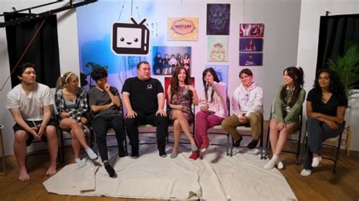 Pokimane Apologizes for Recent Controversies, Clarifies Why She Left OTV