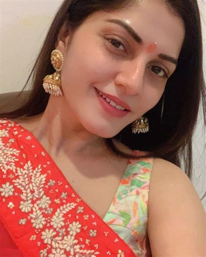 Sonali Sood Net Worth, Bio, Early life, Career, Relationship Status, Body Measurements, Social Media