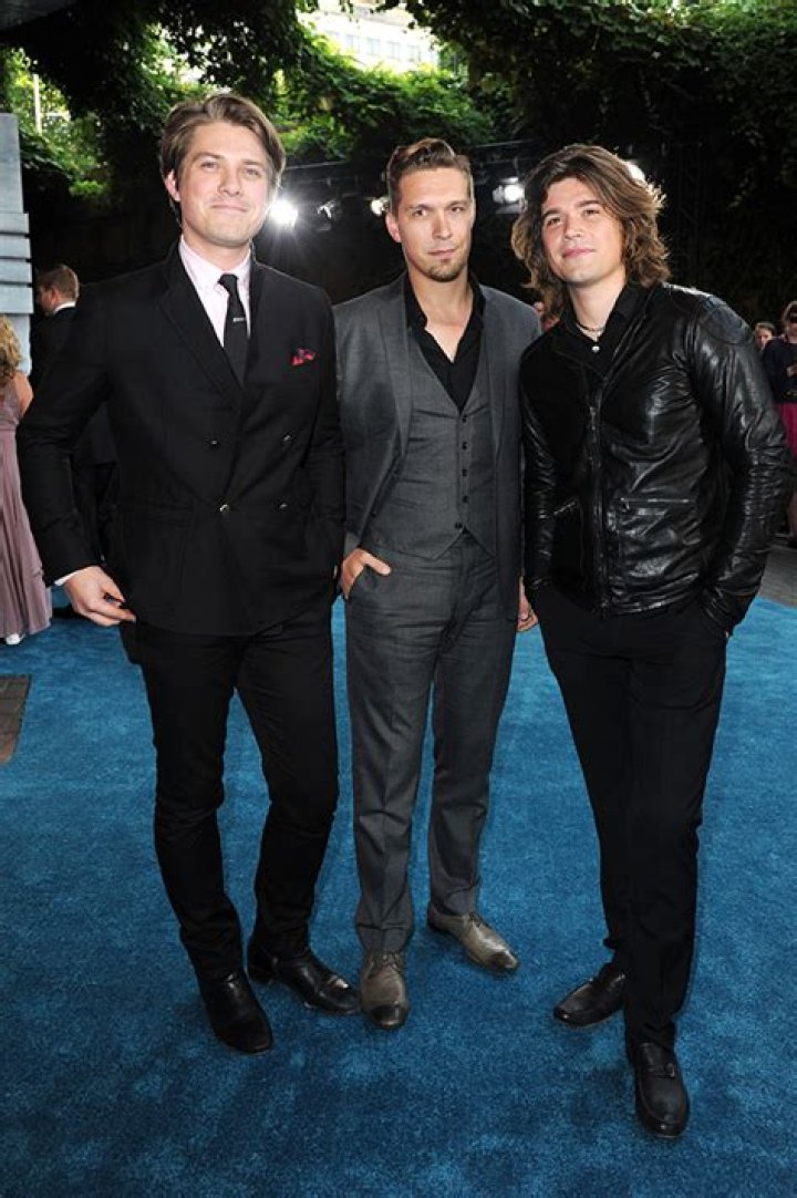 The Hanson Brothers Are All Grown up With Families of Their Own 