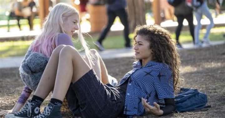 The Truth About Why Rue and Jules Broke Up (SPOILERS)