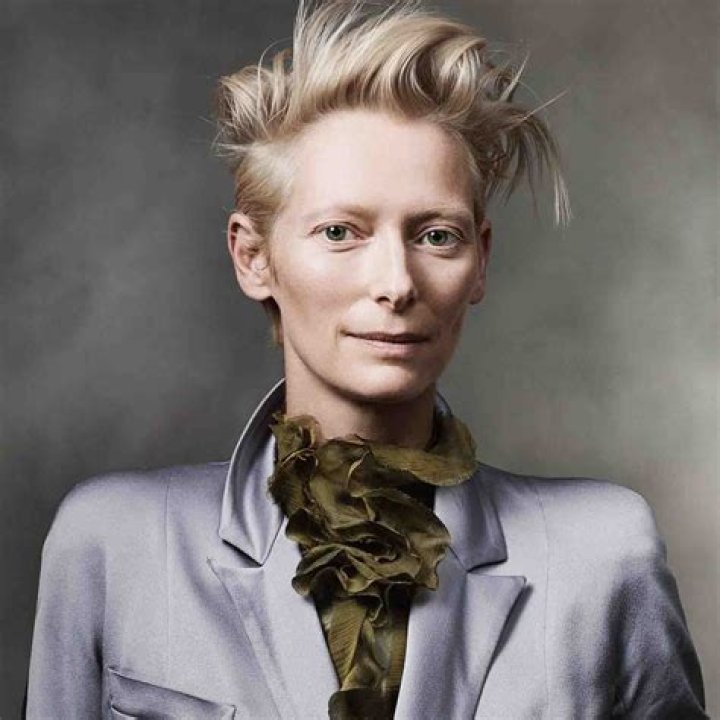 Tilda Swinton Net Worth – How Much is Swinton Worth?