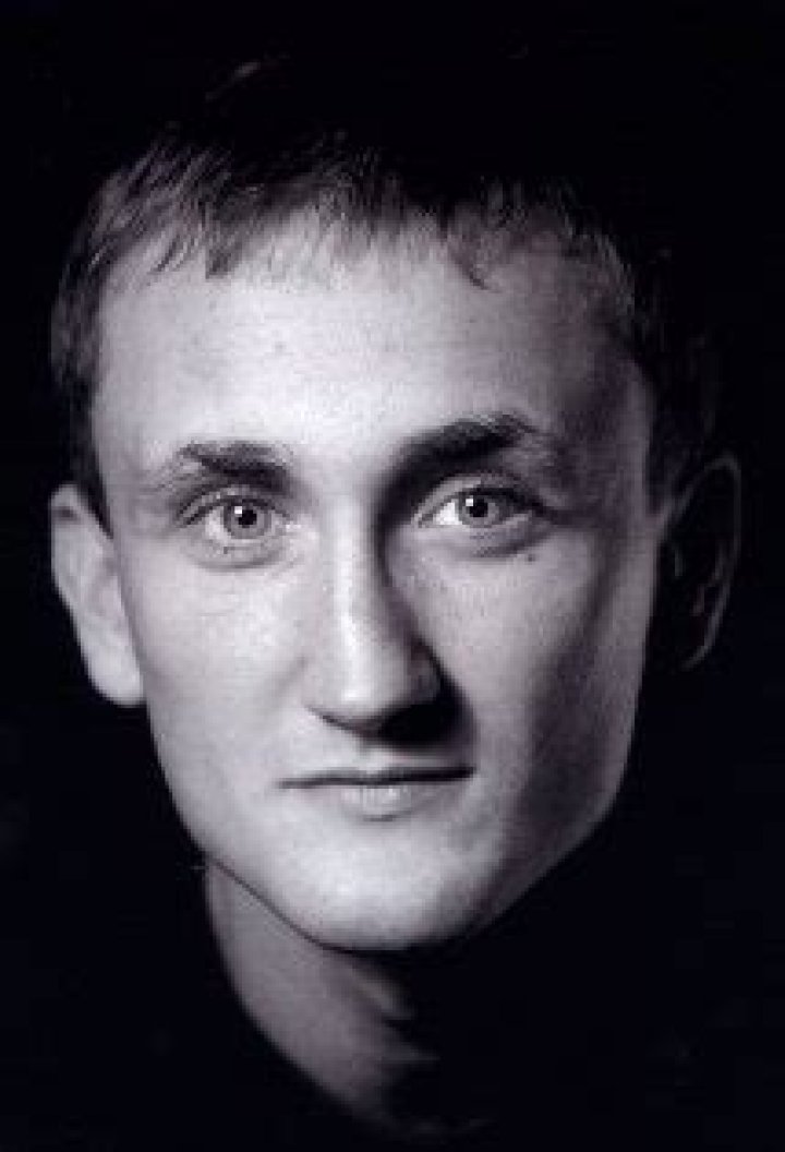 Tom Brooke Net Worth