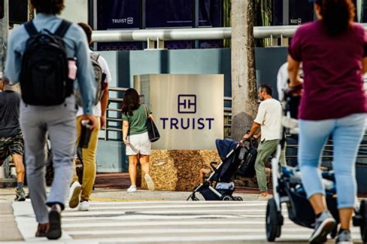 Truist Bank Layoffs – Truist Bank Job Cuts and Business Future