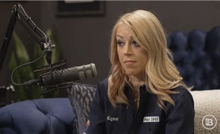 Zack Snyder Net Worth: Lifestyle & Career [December , 2023 ]